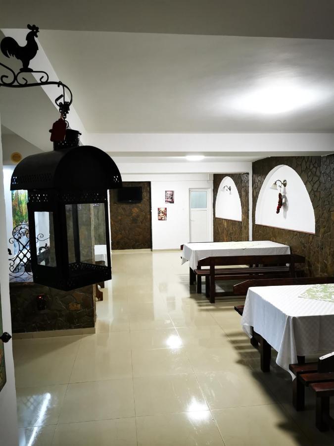 Doftana Apartaments Tesila Экстерьер фото